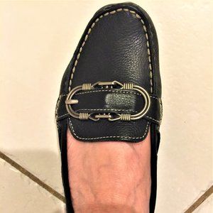 Women's Navy Blue Cole Haan Loafers, size 6 1/2 B